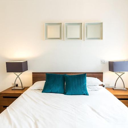 לונדון Spacious 2 Bedroom / Earls Court / Kensington מראה חיצוני תמונה