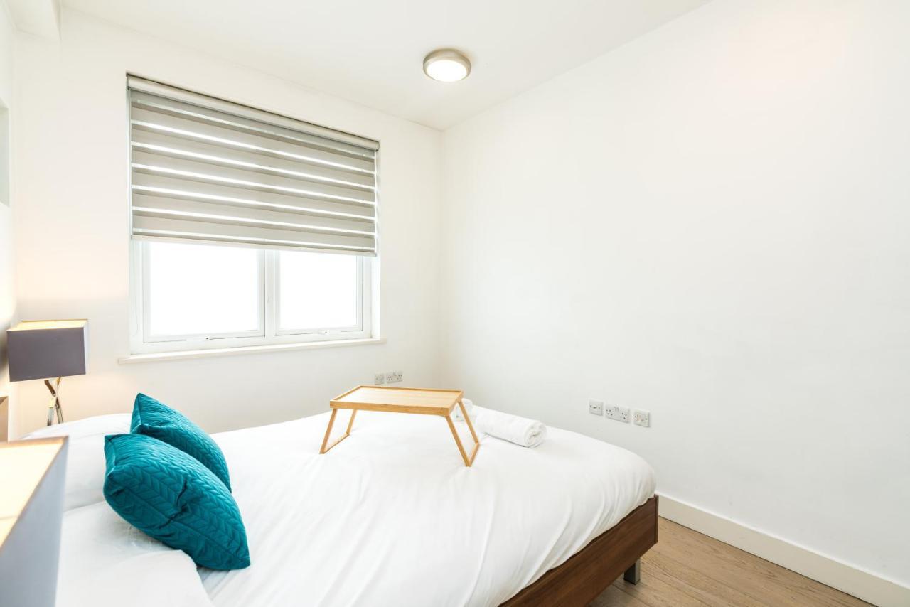 לונדון Spacious 2 Bedroom / Earls Court / Kensington מראה חיצוני תמונה